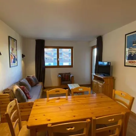 Lovely With Valley View *